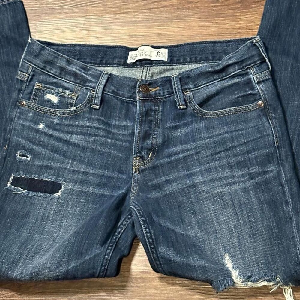 Abercrombie-fitch Women's Blue and Navy Jeans